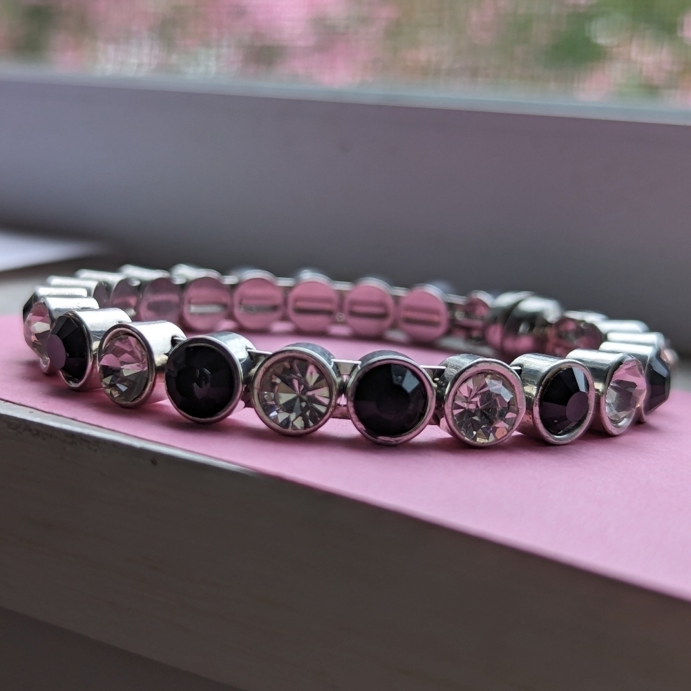 Bracelet & Co. Rhinestone and Black Bracelet Magnetic Clasp Silver tone …